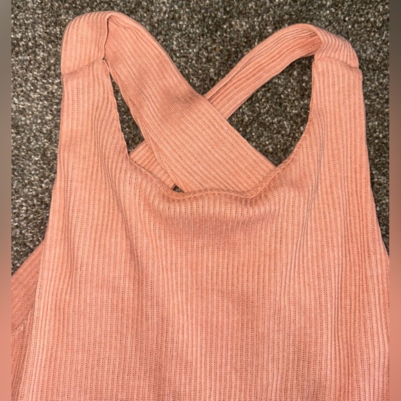Chic Pink Asymmetrical Bodysuit with Ribbed Texture - Picture 3 of 8